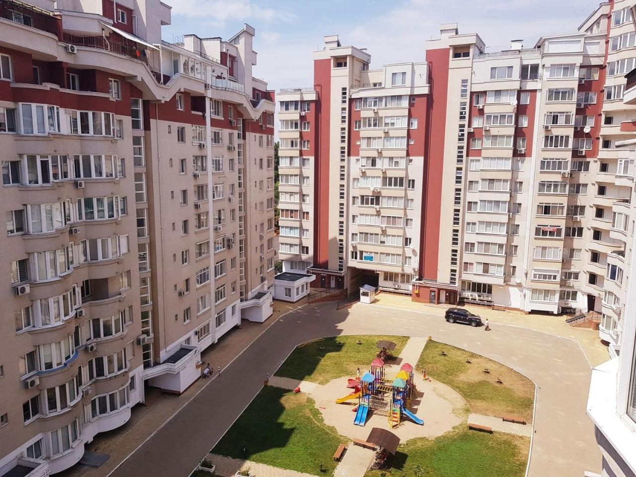 Mimi Rent & Lev Tolstoi Apartaments Chisinau Exterior photo